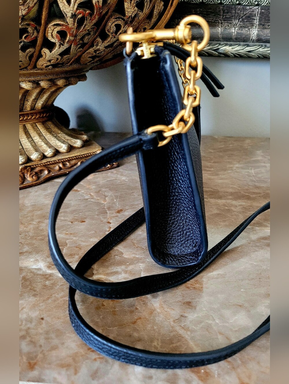 Tory Burch Carson Zip Top Pebbled Leather Crossbody in Black 9"×6"×1" - Picture 7 of 16